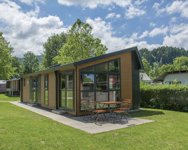 Mobilheim Außenansicht (Copyright: Camping Kirchzarten)